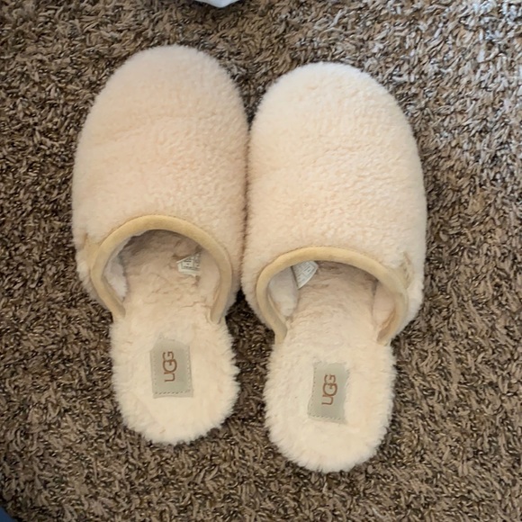 UGG Shoes - Ugg Slippers